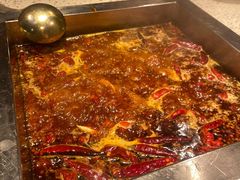 -二荆条·蜀鲜汇城市森林火锅