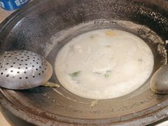 -陈大锅·岳阳鱼馆·地道岳阳菜(美食街店)