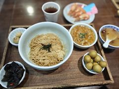 -蟹上黄·蟹黄面·江南糖水(人民广场店)