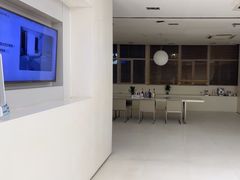 -卡罗酒店(东门晒布地铁站店)