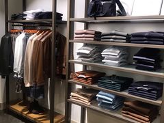 -Massimo Dutti(曲江银泰店)