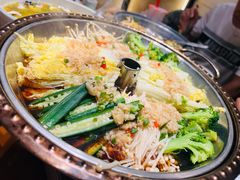 -自己人·宜昌菜(水悦城店)