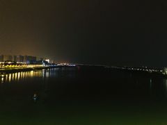 -南京眼步行桥