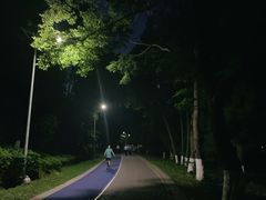 -黔蘑菇四季餐厅(观山湖店)