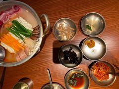 -春熙台韩国料理·章鱼肥牛(西丽店)