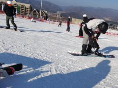 -鳌山滑雪度假区