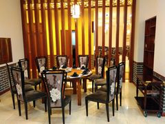 包厢-八宝牛潮汕鲜牛肉火锅(净月店)