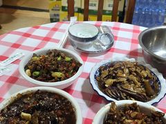 -铁头烧菜馆(立新路店)