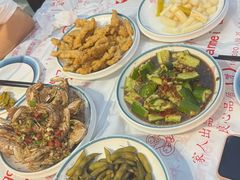 -三妹小龙虾·黄油蟹(华侨城总店)