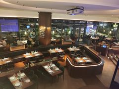 -MONICH牛排融合餐厅(和义大道购物中心店)