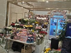 -花邻FloweringLife花艺气球派对(武康大楼店)