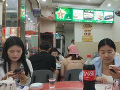 -品鲜海鲜餐厅(黄厝店)