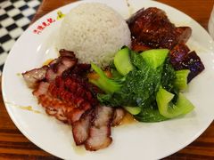 双拼饭-澳门陈光记烧味饭店(南京德基广场店)