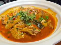 -魏铭鱼头捞饭(晋阳路店)