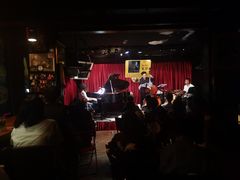 -东岸Cafe 爵士俱乐部