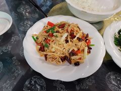 -黔人百味.贵州菜