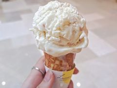 杏仁-烤杏仁碎-LUNEURS月乐诗·法式冰淇淋(北外滩来福士广场店)