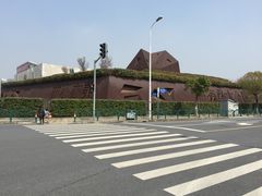 -东浩兰生上海世博展览馆