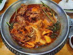-喇喇排骨火锅·传统韩式脊骨汤(望京西园总店)