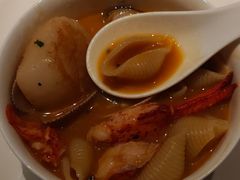 -弦月窗LUNETTE BY AMANDA(复兴路店)