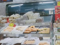 面包甜点陈列柜-闻酥园(青羊区文殊坊店)