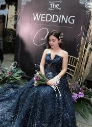 -艾米丽婚纱礼服