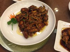 -老大同酒家·糟卤·本帮菜(中山公园店)