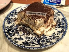 -芭莉与彩虹西餐厅(成都合生汇店)