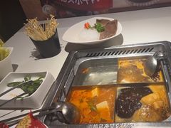 -海底捞火锅(威高广场店)