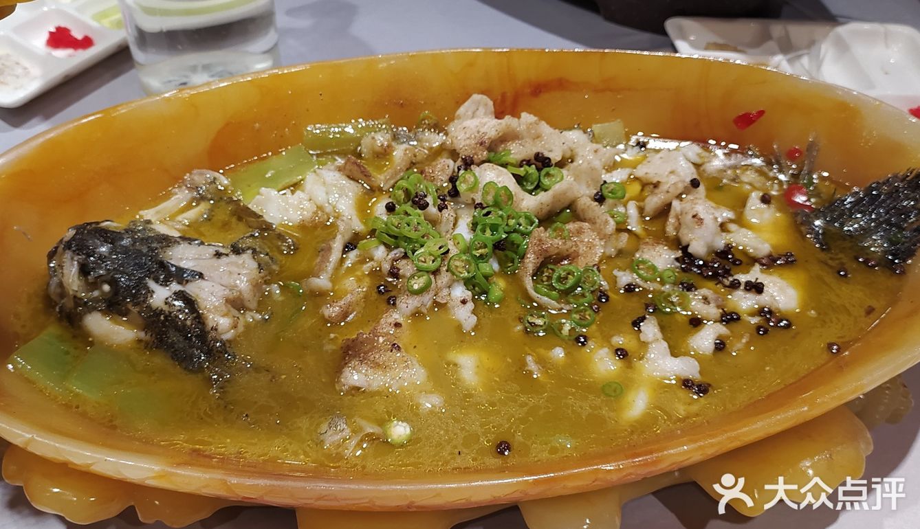 透露着浓浓老北京气息的烤鸭店