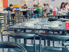 大堂-牛一煲美食(江高店)