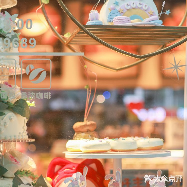 寻找城市中未知的角落，除了爱我们什么也不加✨