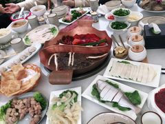 -墨居上隐·院子里火锅(峨眉店)