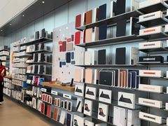 -Apple零售店(华贸购物中心店)