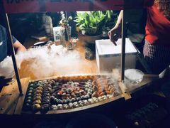 -Mx.cocktail bar