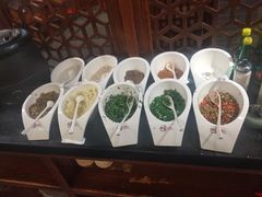 -锅首鲜品火锅(鸳鸯店)