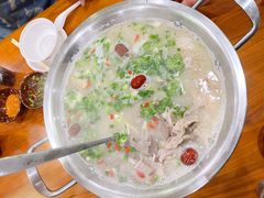 -牧人巷子·大锅羊汤·暴走牛骨(大成路店)