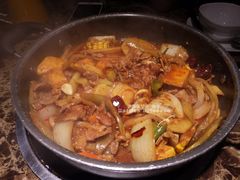 黑毛猪五花焖锅-猪啊牛呀羊啊铜盘烤肉(正大广场店)