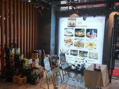 -香山湖家家宴(中山陵店)