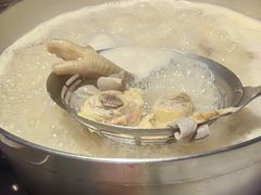 -尚尚仙·酸汤猪手·猪肚鸡火锅(华联万柳购物中心店)