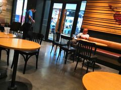 大堂-星巴克(洛阳中州路王府井店)