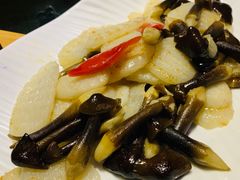 -旺顺阁鱼头泡饼(常营店)