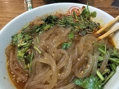 -万记麻辣烫国展总店