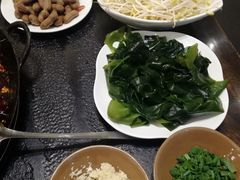 -仁虎老火锅(黄泥磅店)