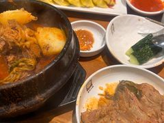 -喇喇排骨火锅·传统韩式脊骨汤(望京西园总店)