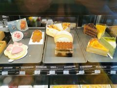 -星巴克(杭州湖滨银泰E区店)