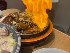 -蜜桃餐厅·伴山(绿宝广场店)