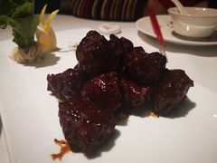 HOMES牛仔粒-HOMES上海本帮菜(襄阳公园店)