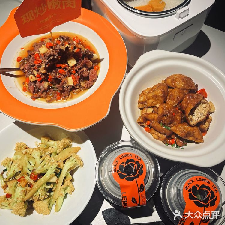 深圳新店｜超🔥爆的湘菜扛把子来了‼️湘辣辣