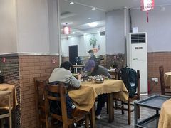 -濠轩阁特色生蚝火锅(水湾路店)